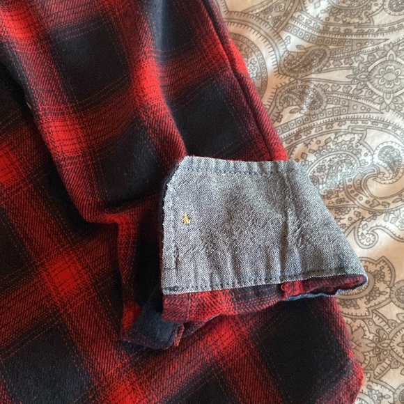 Jach’s Girfriend New Tork plaid button-up in navy and red with denim trim. - Picture 5 of 10